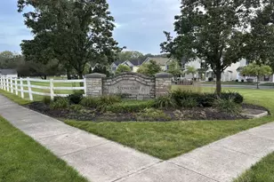 2848 Hillstone St, Columbus, OH 43219 - Photo 13