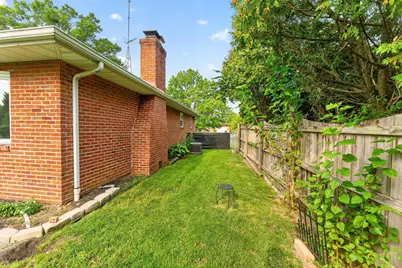 1332 Bronwyn Avenue, Columbus, OH 43204 - Photo 39