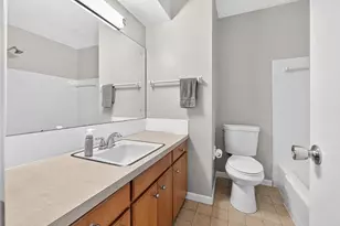 1332 Bronwyn Ave, Columbus, OH 43204 - Photo 27