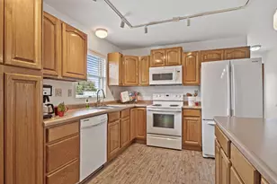 7490 Dyer Rd, Mount Sterling, OH 43143 - Photo 11