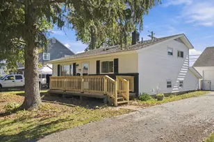 7047 Roundelay Rd S, Reynoldsburg, OH 43068 - Photo 3