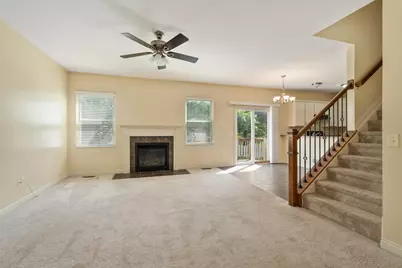 2678 Patenson Drive, Columbus, OH 43219 - Photo 9