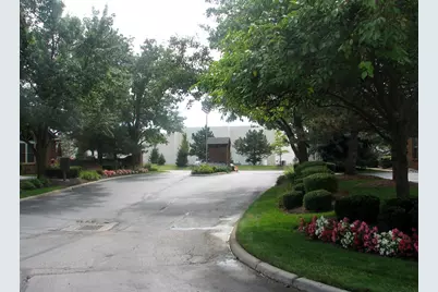 2566 Trotterslane Drive, Columbus, OH 43235 - Photo 33