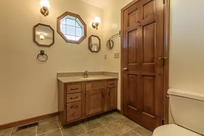 5565 Stringtown Road NW, Baltimore, OH 43105 - Photo 31