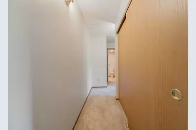 5885 Beechcroft Road #210, Columbus, OH 43229 - Photo 15