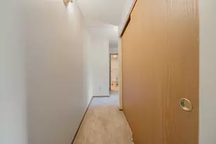 5885 Beechcroft Rd, Columbus, OH 43229 - Photo 15