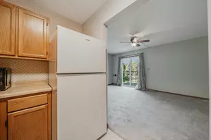 5885 Beechcroft Rd, Columbus, OH 43229 - Photo 11