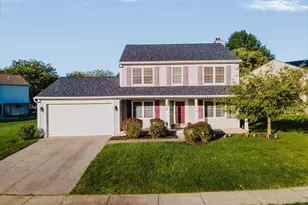 106 Wyckshire Dr, Pataskala, OH 43062 - Photo 1