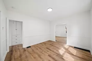 1349 S Champion Ave, Columbus, OH 43206 - Photo 9