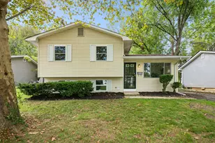 1967 Dunning Rd, Columbus, OH 43219 - Photo 1