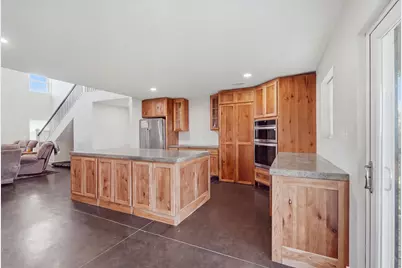 1394 Dewey Street, Dresden, OH 43821 - Photo 7