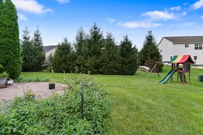1597 Daffodil Place, Lewis Center, OH 43035 - Photo 5