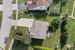 1597 Daffodil Pl, Lewis Center, OH 43035 - Photo 13