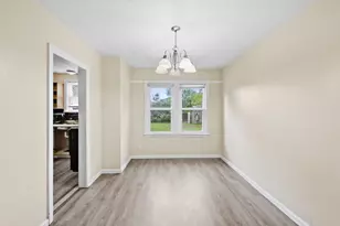 1107 Smith Rd, Columbus, OH 43207 - Photo 9