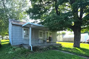 1045 Homer St, Logan, OH 43138 - Photo 1