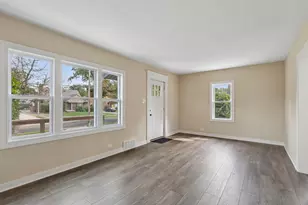 2562 Graham Ave, Akron, OH 44312 - Photo 7