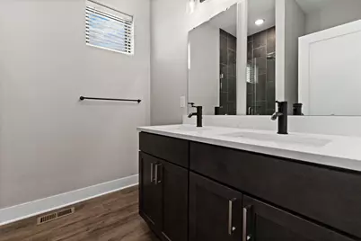 1132 Oak Street #10, Columbus, OH 43205 - Photo 33