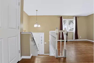 3096 Hatfield Court, Columbus, OH 43232 - Photo 7