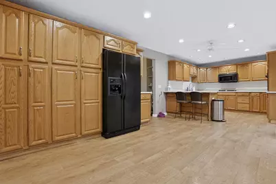3096 Hatfield Court, Columbus, OH 43232 - Photo 9