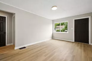 1225 Aberdeen Ave, Columbus, OH 43211 - Photo 5