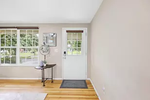 1088 Torrey Hill Dr, Columbus, OH 43228 - Photo 5
