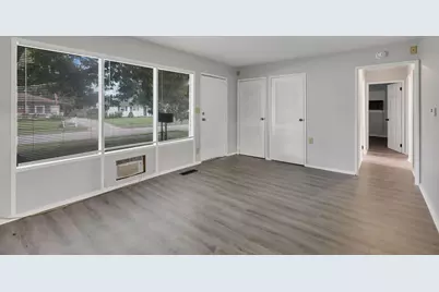 7362 Lebanon Avenue, Reynoldsburg, OH 43068 - Photo 5