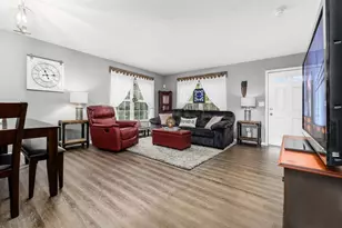 8196 Echo Spring Dr, Westerville, OH 43081 - Photo 3