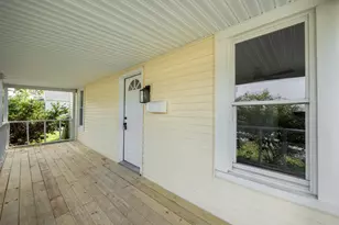 156 E Center St, London, OH 43140 - Photo 5