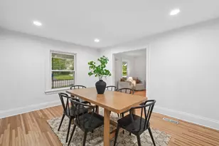335 E Weber Rd, Columbus, OH 43202 - Photo 9