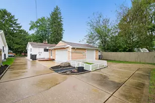 3810 Dorko Ct, Columbus, OH 43224 - Photo 33
