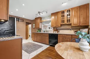 3810 Dorko Ct, Columbus, OH 43224 - Photo 13