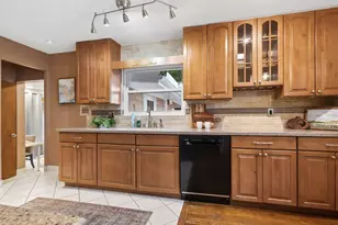 3810 Dorko Ct, Columbus, OH 43224 - Photo 3