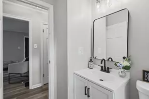 1609 S Champion Ave, Columbus, OH 43207 - Photo 15
