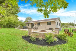 7198 Canyon Rd SE, Hebron, OH 43025 - Photo 1