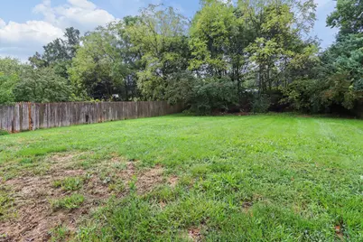 385 Oak Village Drive, Columbus, OH 43207 - Photo 39