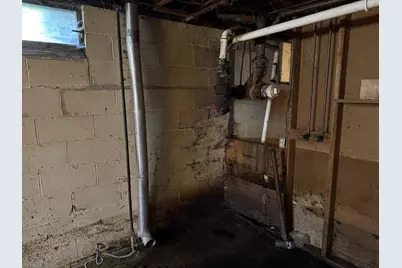 314 Station Street E, Ashville, OH 43103 - Photo 7