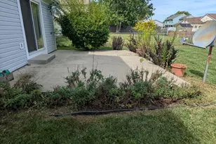 5736 Morningstar Dr, Galloway, OH 43119 - Photo 7