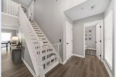 4398 Resaca Drive, Grove City, OH 43123 - Photo 9