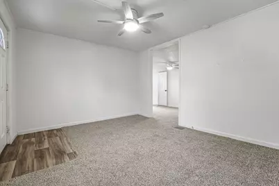 663 E Mound Street, Circleville, OH 43113 - Photo 9