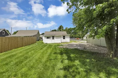 663 E Mound Street, Circleville, OH 43113 - Photo 13