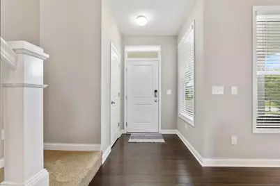 203 Cloverhill Drive, Galloway, OH 43119 - Photo 5