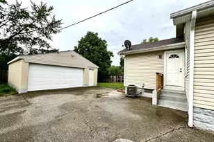 2231 Sale Rd, Columbus, OH 43224 - Photo 33