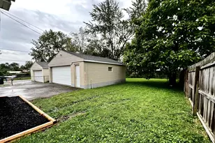 2231 Sale Rd, Columbus, OH 43224 - Photo 31