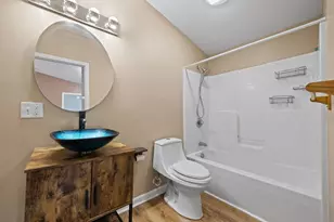 437 Rosslyn Ave, Columbus, OH 43214 - Photo 15