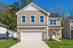 428 Postle Blvd, Columbus, OH 43228 - Photo 1