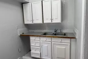 1527 E Hudson St, Columbus, OH 43211 - Photo 9