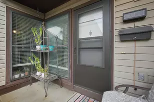 844 Cherlyn Ct, Columbus, OH 43228 - Photo 3