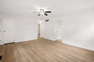 2341 Dawnlight Ave, Columbus, OH 43211 - Photo 7