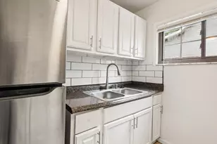 2341 Dawnlight Ave, Columbus, OH 43211 - Photo 23