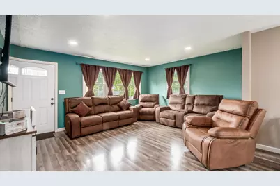 5541 Ridgewood Drive, Cambridge, OH 43725 - Photo 7